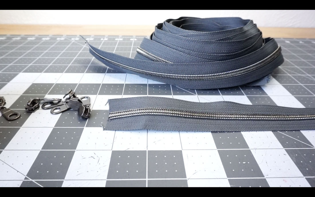 A PfitzSewSwell Tutorial: Adding zipper pulls to continuous zipper chain